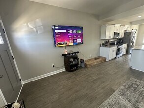 100 Carlton Ave, Unit 1 in Lebanon, TN - Building Photo - Building Photo