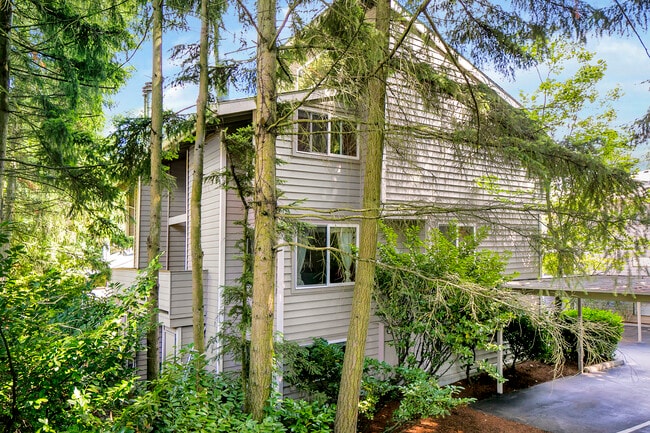 property at 3005 127th Plz SE