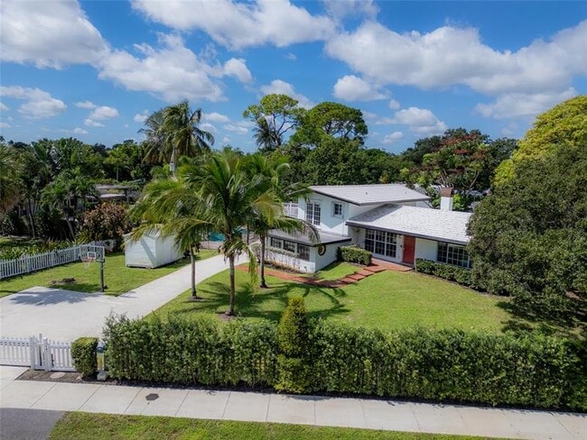 property at 2101 SW 33rd Ave