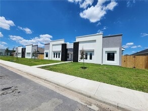 3600 Frio Ave in McAllen, TX - Building Photo - Building Photo