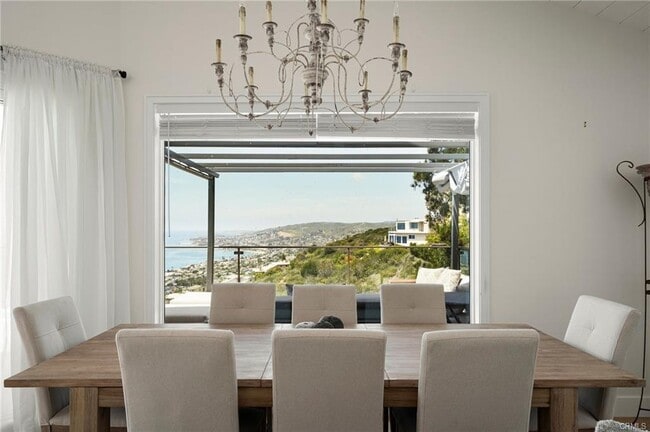 790 Hermosa Way in Laguna Beach, CA - Building Photo - Building Photo