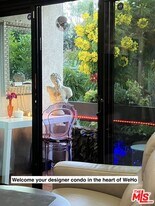 950 Kings Rd in West Hollywood, CA - Building Photo