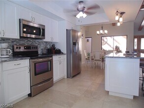 4011 SW 2nd Ave in Cape Coral, FL - Building Photo - Building Photo