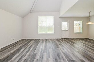 10939 Myrtle Oak St in Houston, TX - Foto de edificio - Building Photo