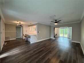 2631 NW 94th Ave in Sunrise, FL - Building Photo - Building Photo