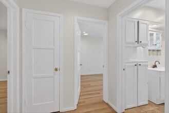 242 Claremont Ave in Long Beach, CA - Building Photo - Building Photo