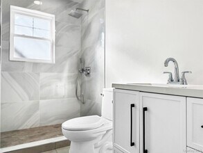 5 Madison St in Harrison, NY - Building Photo - Building Photo