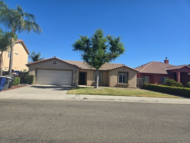 property at 2106 W Liberty St
