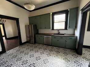 436 Dalzell St in Shreveport, LA - Foto de edificio - Building Photo