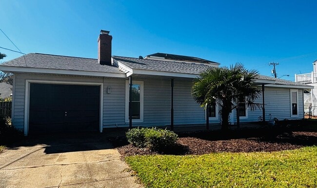 413 Hobart Ave in Virginia Beach, VA - Building Photo - Building Photo
