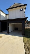 19813 N Ferry St in Cornelius, NC - Building Photo - Building Photo