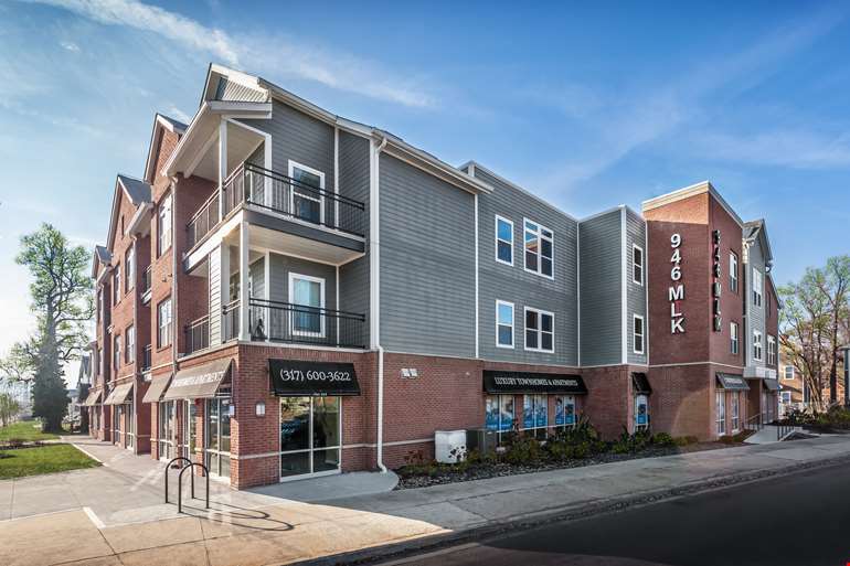 946 Doctor M.L.K. Jr St in Indianapolis, IN - Building Photo