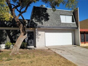 3364 Royce Ct in Las Vegas, NV - Building Photo - Building Photo