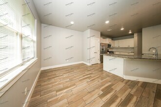 3725 Black Forrest Ct in Newcastle, OK - Building Photo - Building Photo