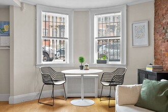 15 Dartmouth St, Unit A in Boston, MA - Building Photo - Building Photo