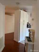 7492 Elm Ct in Monmouth Junction, NJ - Building Photo - Building Photo