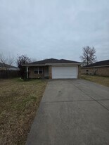 1109 S Oswego Ave in Russellville, AR - Building Photo