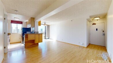 2916 Date St in Honolulu, HI - Building Photo - Building Photo