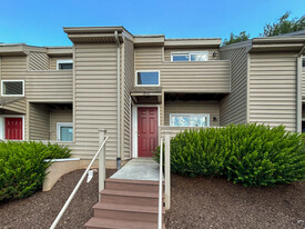 1378 Bradley Drive, Unit Unit 3 in Harrisonburg, VA - Building Photo