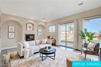 2554 Regency Cove Ct in Las Vegas, NV - Foto de edificio - Building Photo