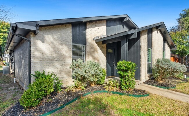 property at 941 Overdowns Dr