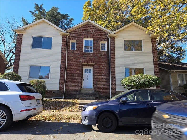 1412 Park Dr, Unit 4 in Charlotte, NC - Foto de edificio