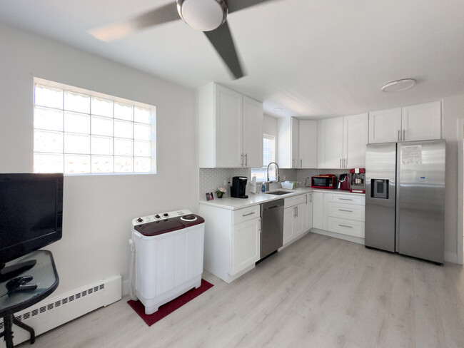 2728 N 75th Ave, Unit M06H in Chicago, IL - Building Photo - Building Photo
