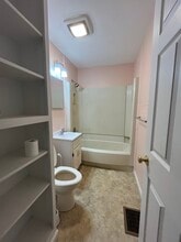 2220 Roselawn Ave in Lafayette, IN - Foto de edificio - Building Photo