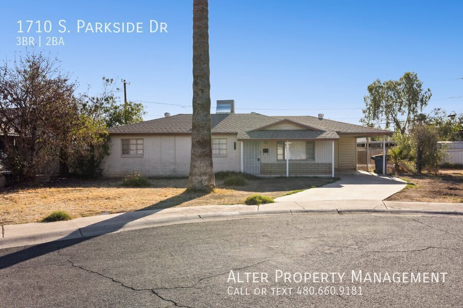 1710 S Parkside Dr in Tempe, AZ - Building Photo
