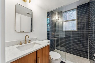 1615 Kenyon St NW, Unit 22 in Washington, DC - Building Photo - Building Photo