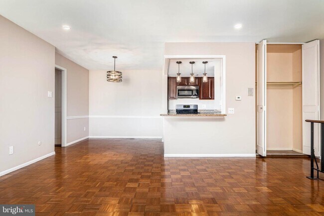 360 Old Forge Crossing photo'