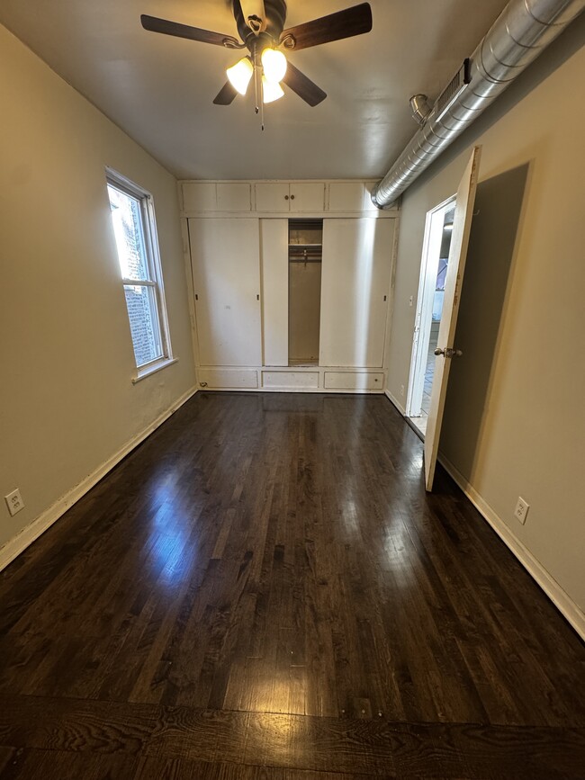 2153 N Keystone Ave in Chicago, IL - Building Photo - Building Photo