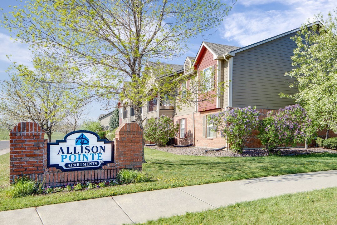 Allison Pointe in Arvada, CO - Building Photo