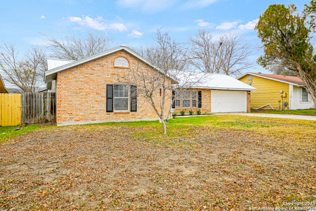8427 Glen Ct in San Antonio, TX - Building Photo - Building Photo