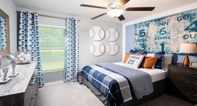 7133 Samuel Ivy Dr in Tampa, FL - Building Photo - Building Photo