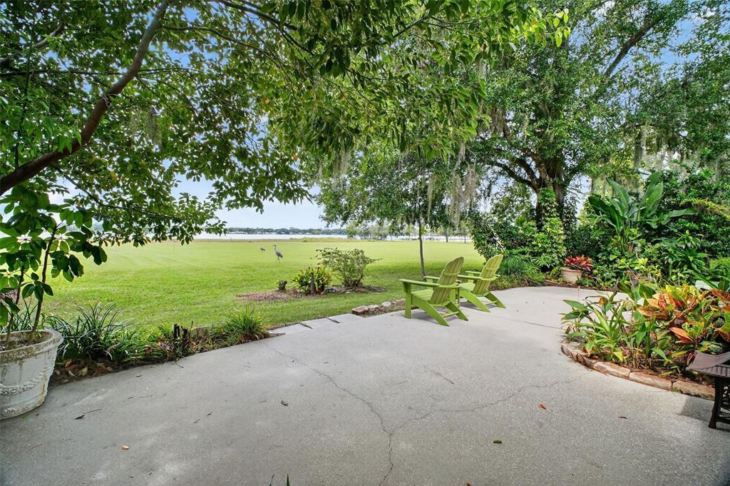 33901 E Lake Joanna Dr in Eustis, FL - Foto de edificio