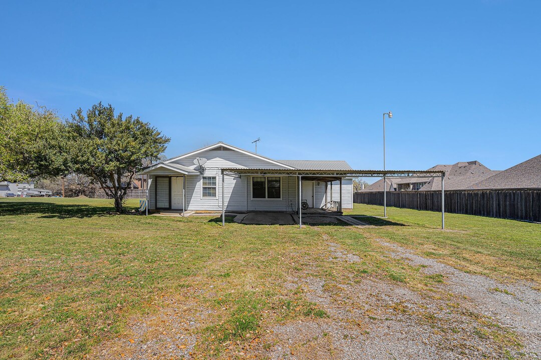 1965 N White Chapel Blvd in Southlake, TX - Foto de edificio