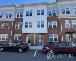 41 Audley St in North Brunswick, NJ - Building Photo