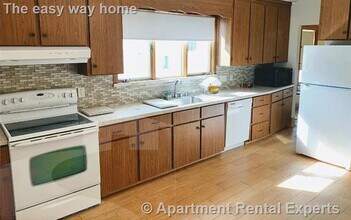 19 Adams St in Arlington, MA - Foto de edificio - Building Photo