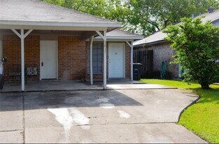 5617 Cripple Brook Ct in Houston, TX - Building Photo