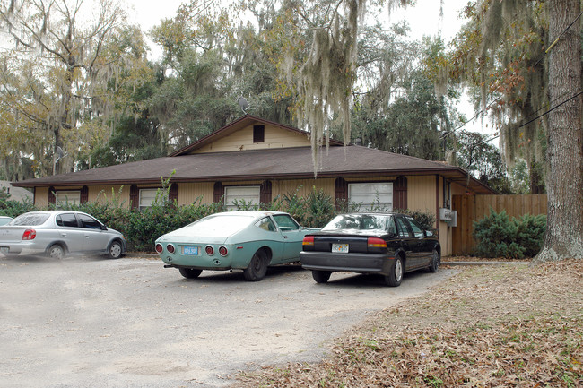 1870 SE 40th Street Rd in Ocala, FL - Foto de edificio - Building Photo