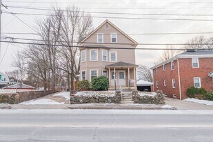 848 Smith St, Unit Unit 3 in Providence, RI - Building Photo