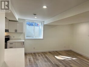 480 River Rd in Ottawa, ON - Building Photo - Building Photo