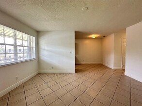 2900 NE 17th Ave in Pompano Beach, FL - Building Photo - Building Photo