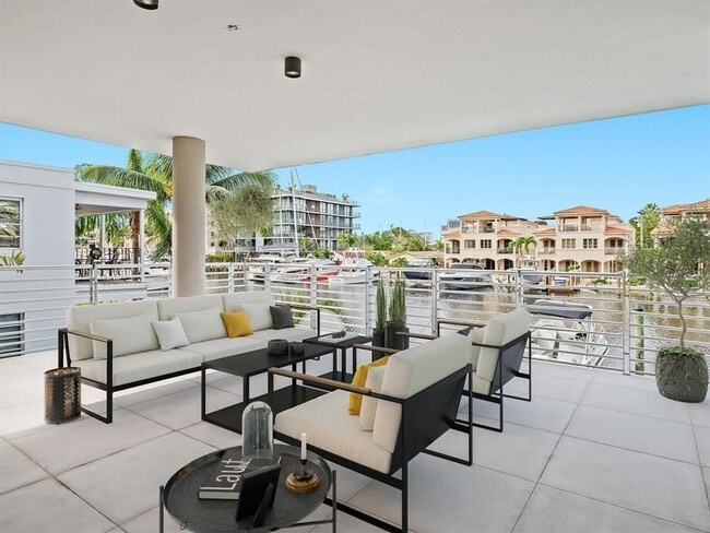property at 133 Isle of Venice Dr