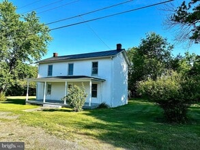 303 E Lee St in Mineral, VA - Building Photo - Building Photo
