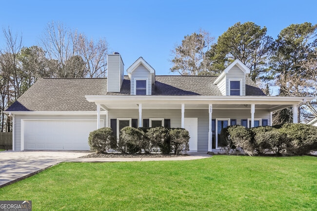 369 Hillridge Dr