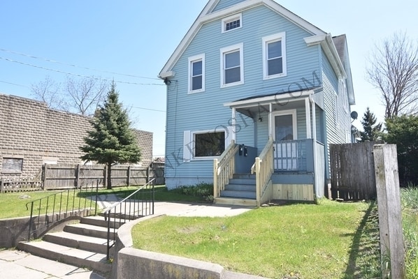 property at 1925 53rd St