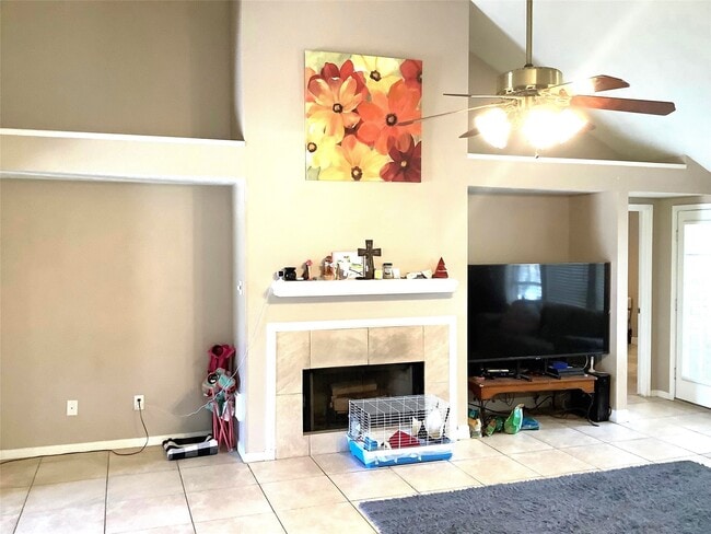 4626 Stonemede Dr