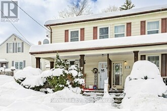 226 Oxford St in Ingersoll, ON - Building Photo - Building Photo